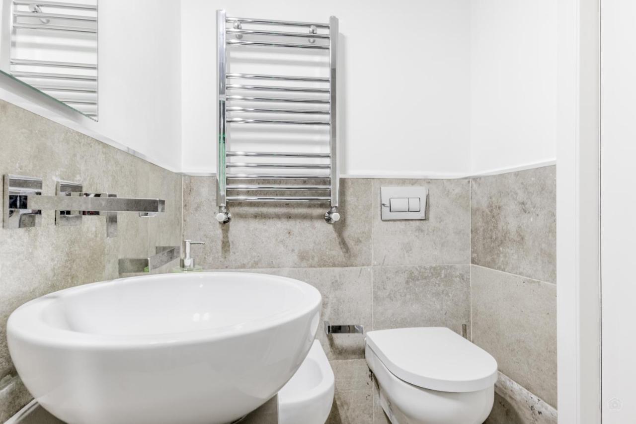 Th Trastevere Luxury-S.Cosimato 2Bd-2Bt Rome Bagian luar foto